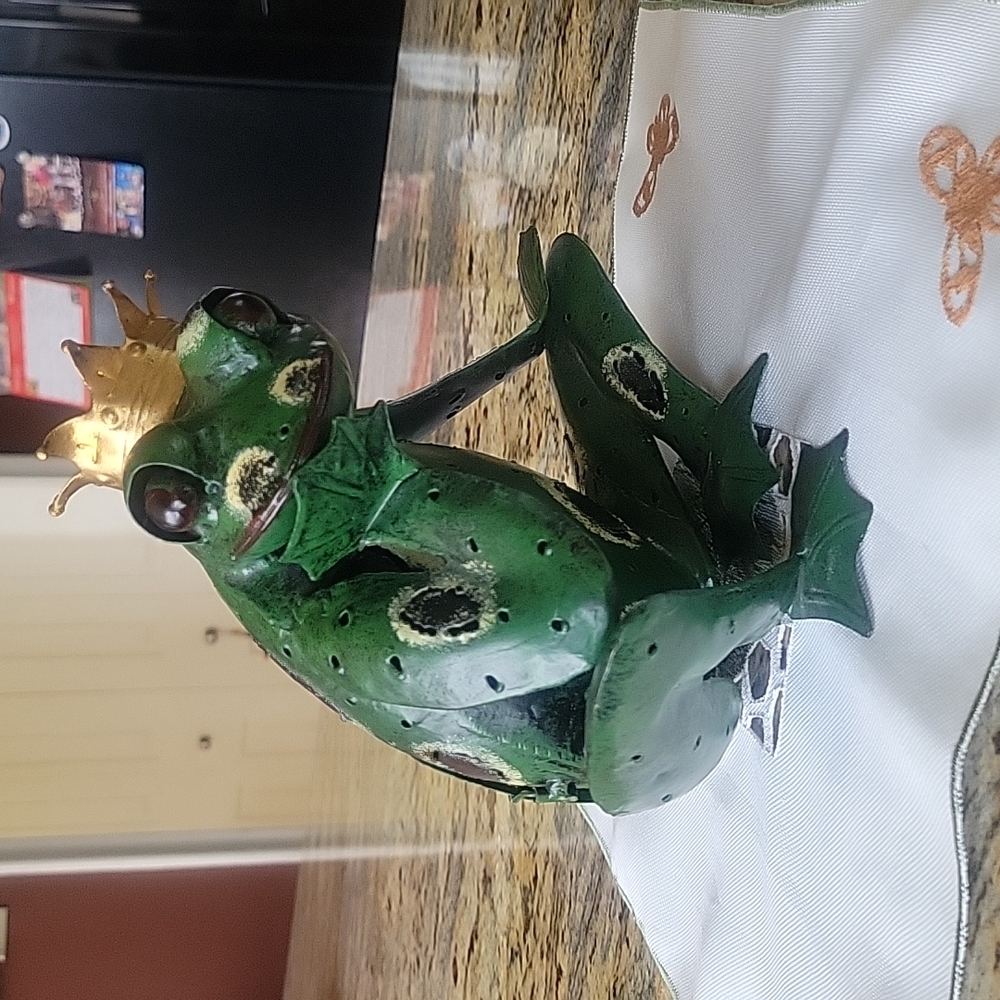 Adorable thinking frog,  tea candle  burner 🐸 - Picture 2 of 13